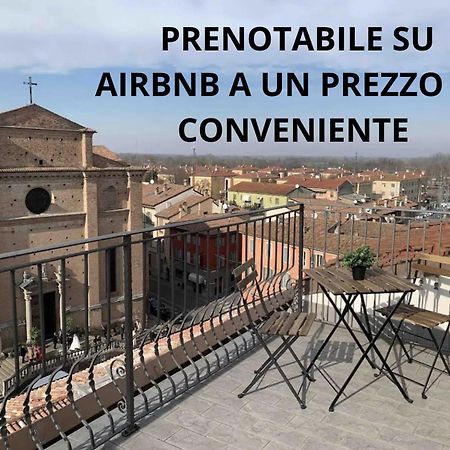 Апартаменты Mansarda Con Vista In Centro A Пьяченца Экстерьер фото